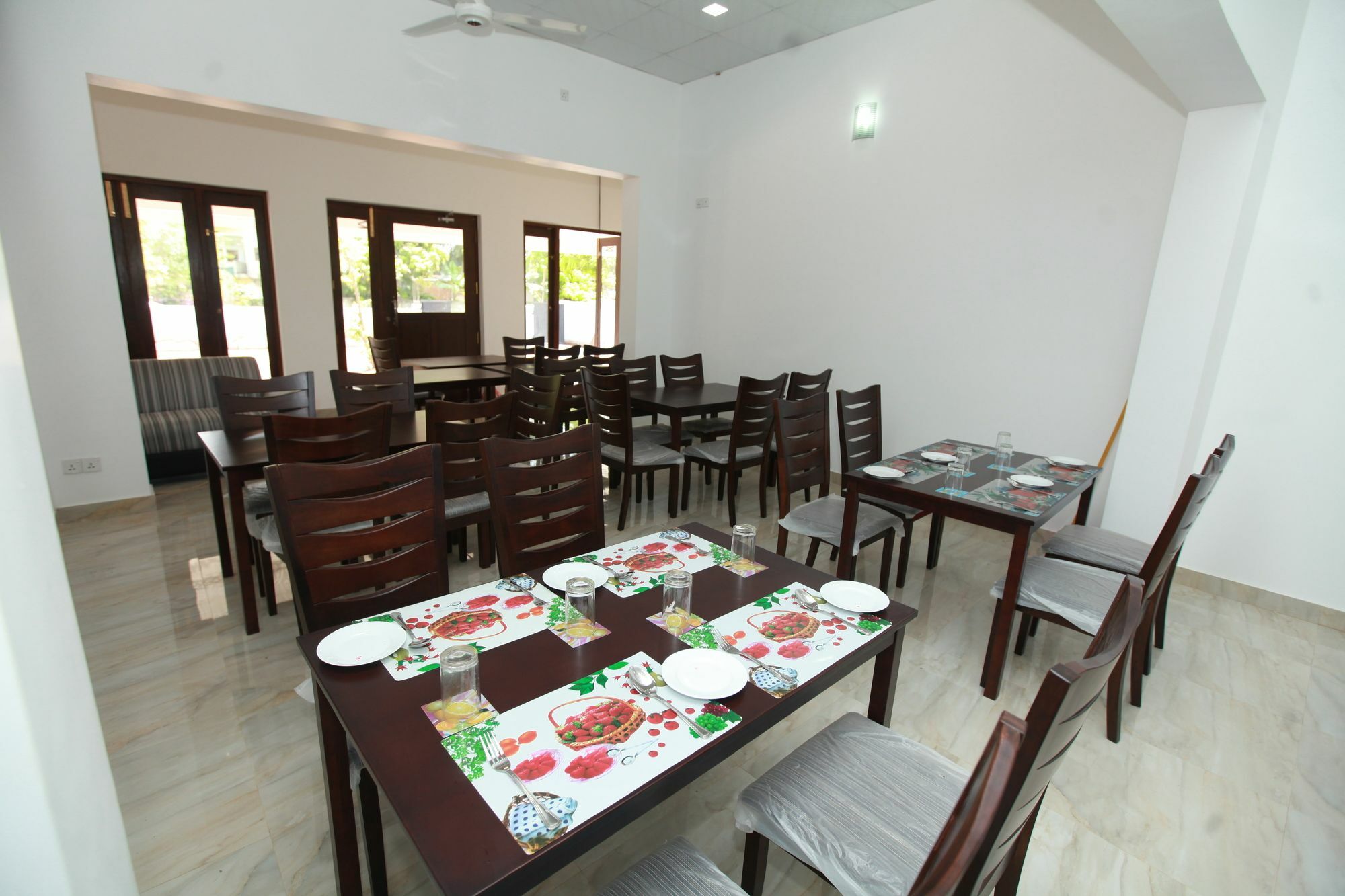 Hotel Lavonka Tourist Rest Anuradhapura Exterior foto