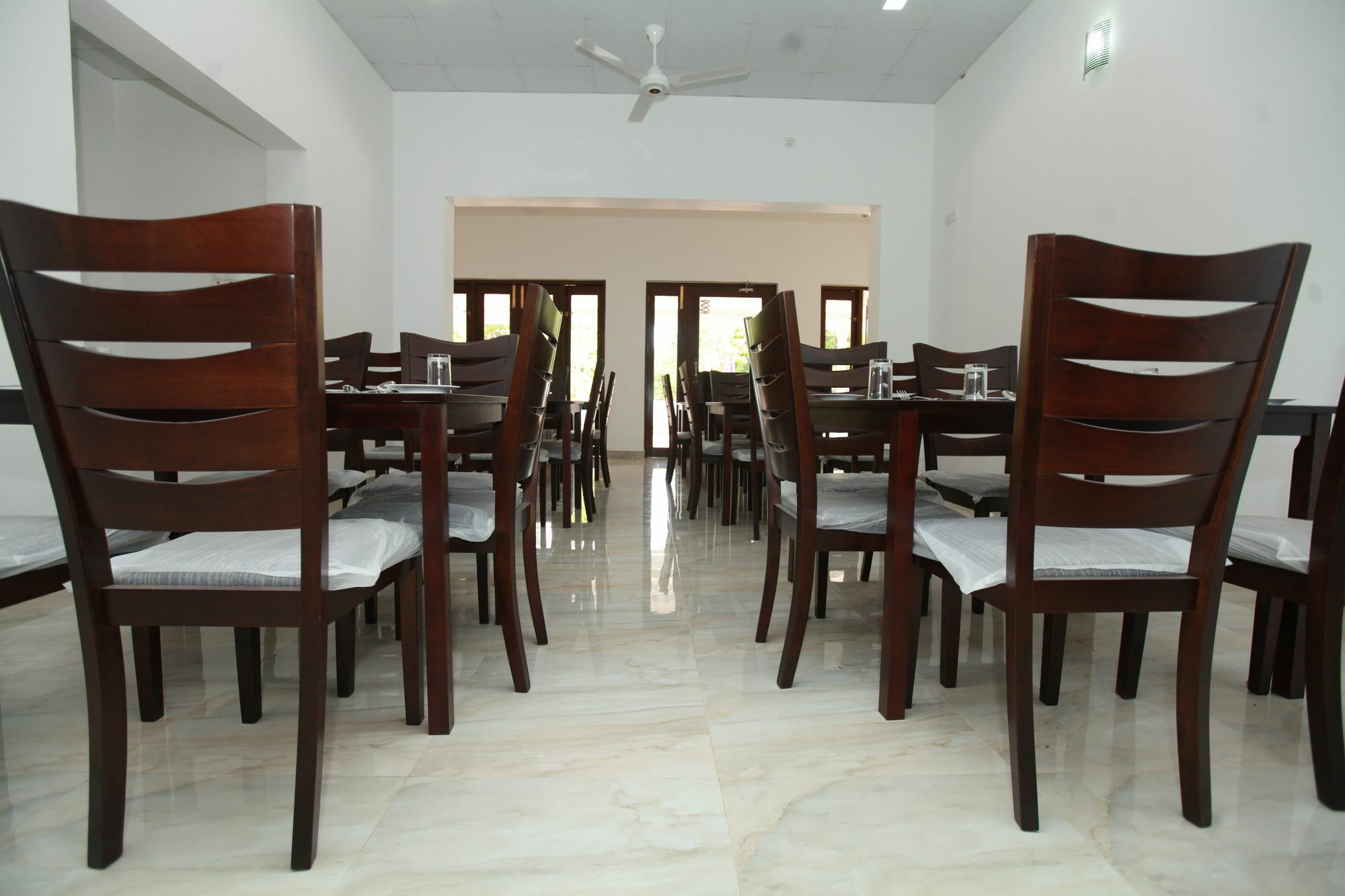 Hotel Lavonka Tourist Rest Anuradhapura Exterior foto
